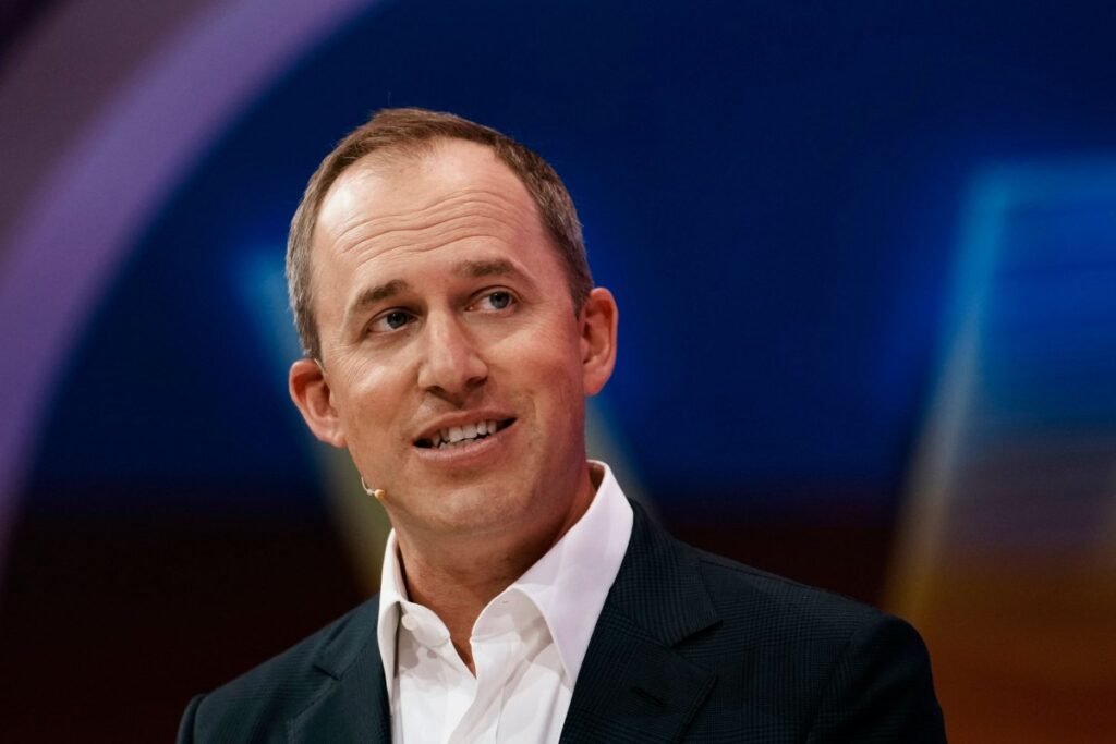 Bret Taylor’s AI Startup Raises $175M for Customer Service