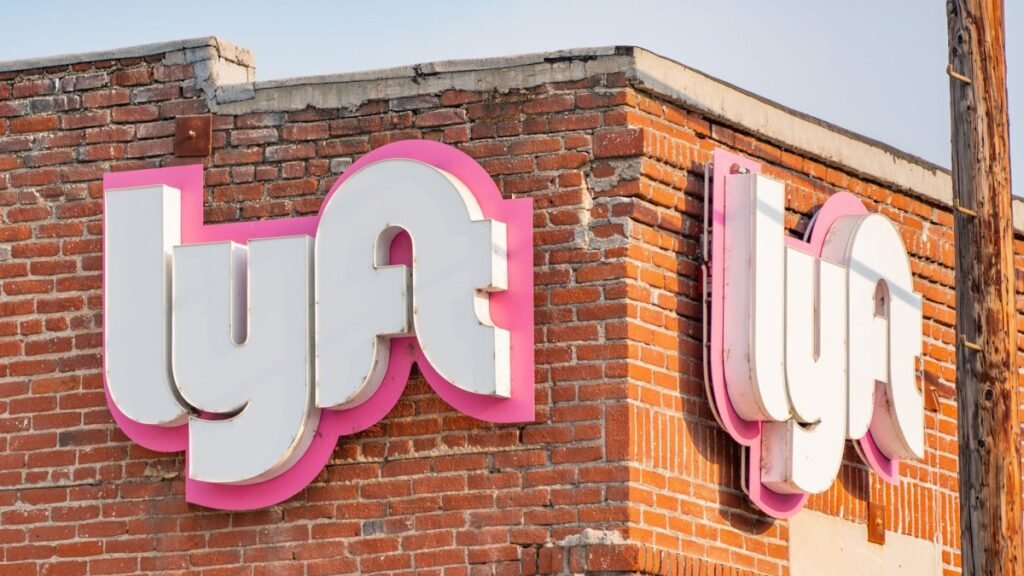 FTC Slaps Lyft with $2.1M Fine for Deceptive Driver Earnings Promises