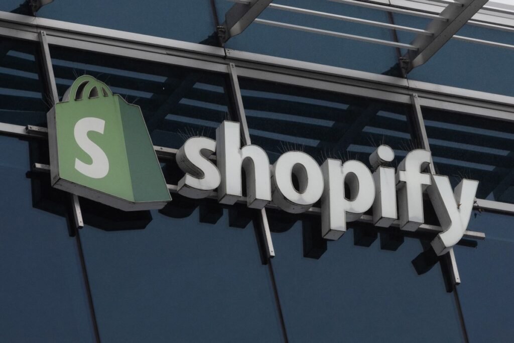 Shopify advocates for open trade as Trump postpones import exemption