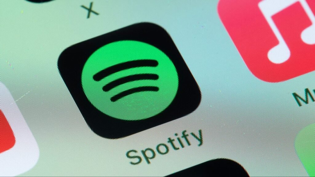 Spotify and Warner Music Group announce partnership for enhanced subscription options