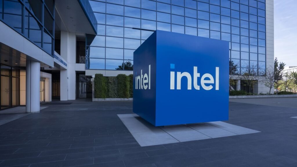 Intel and Biden Administration finalize $7.86B CHIPS Act grant for domestic manufacturing