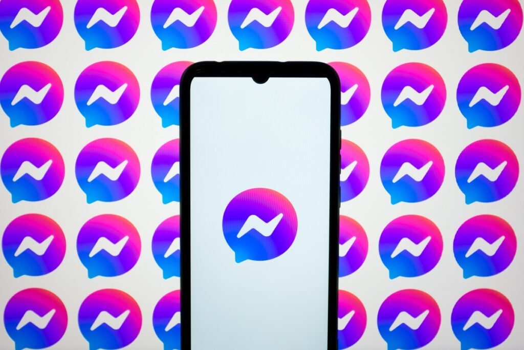 Upgrade Your Video Calls with Messenger’s New HD Quality and AI Backgrounds!