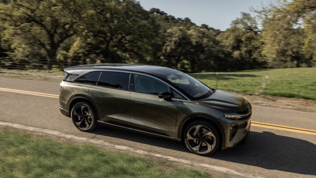 Lucid Motors’ Gravity SUV Faces Early Challenges, Says Interim CEO