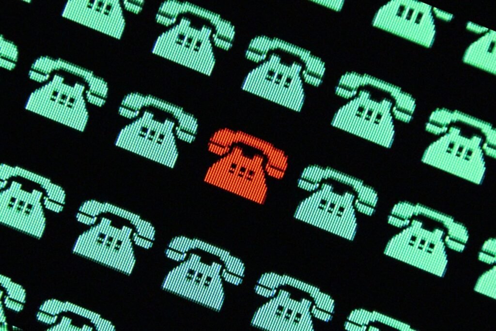 CISA, FBI urge Americans to use encrypted messaging apps to combat Chinese telco hackers