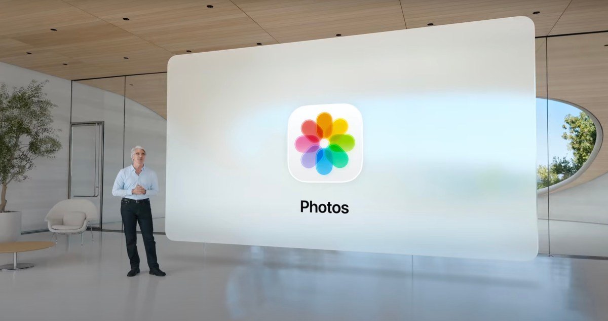 Apple listens to users and adds tabs back to the Photos app in iOS 26 after receiving feedback.