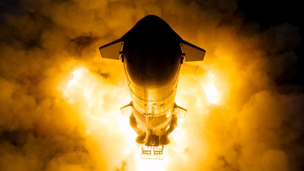 SpaceX Considers $350B Valuation Tender Offer